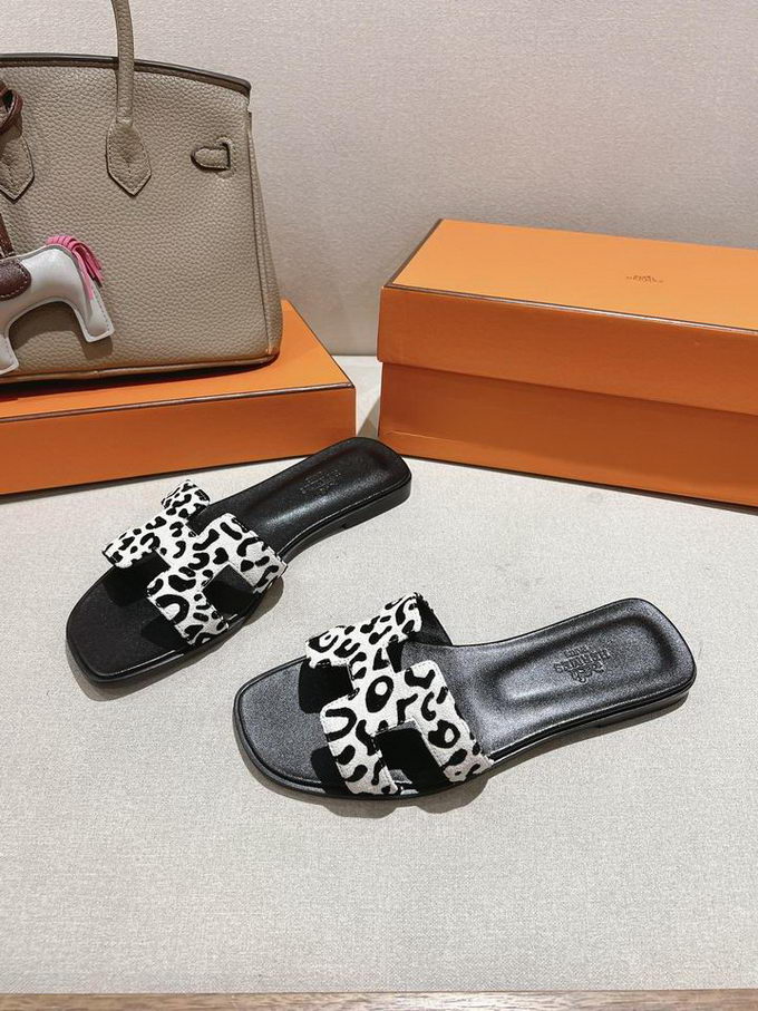 Hermes Slippers Wmns ID:20250529-573